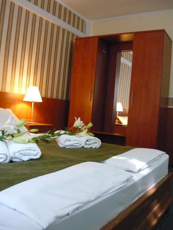 Atlantic Hotel Budapest Luaran gambar