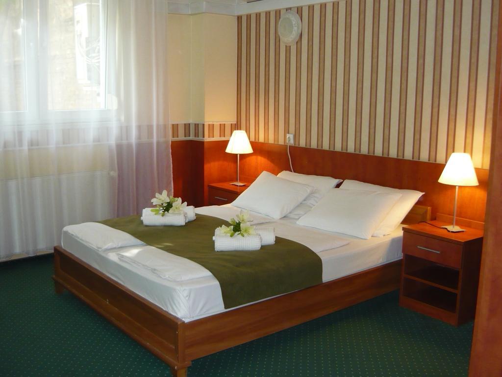 Atlantic Hotel Budapest Luaran gambar