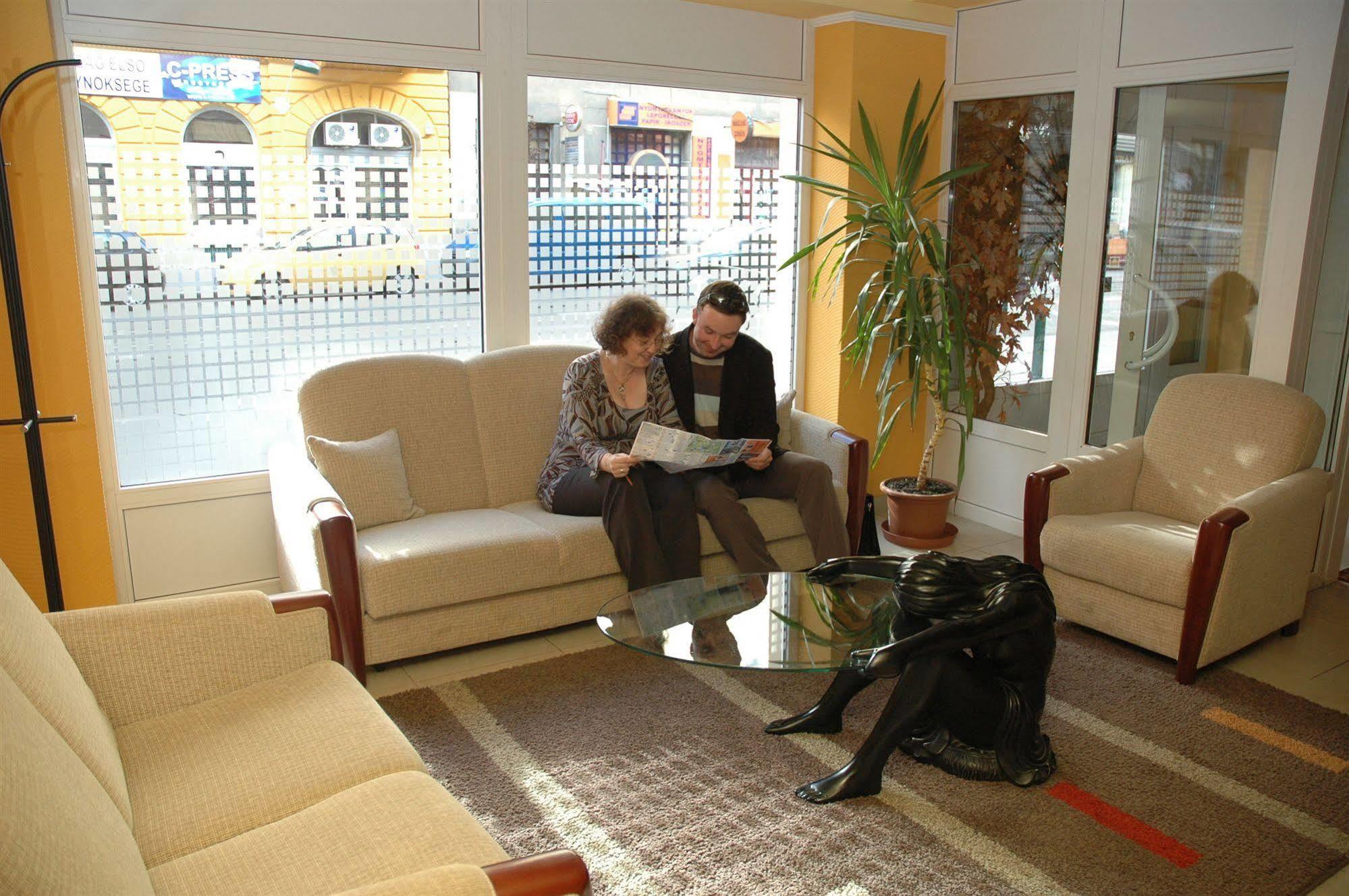 Atlantic Hotel Budapest Luaran gambar